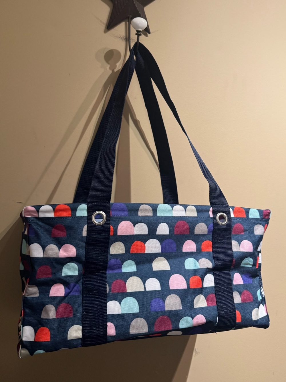 Thirty-One Medium Utility Tote in "Gumdrop Spots" (GUC) - Picture 1 of 12